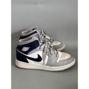 Nike Air Jordan Retro High Top Youth Size 5Y Gray and Navy Play Shoes Condition